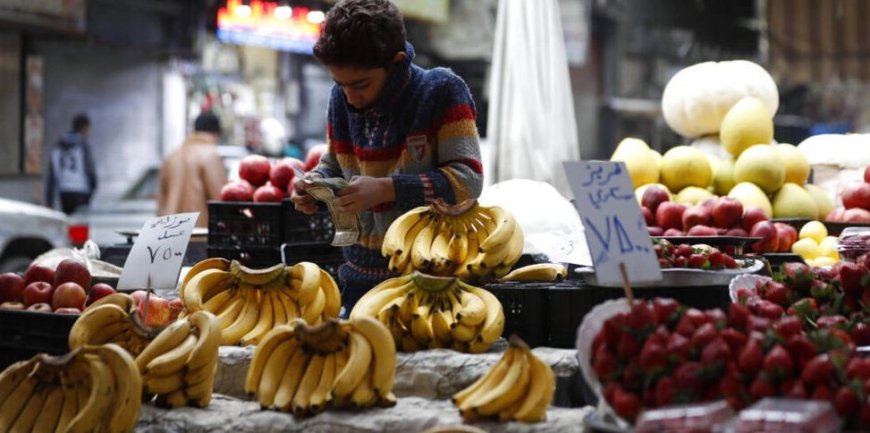 Syria: Bongerewe umushahara ku kigero cyo hejuru ariko  ntibyakemura ibibazo bitewe n'ibiri mu bukungu.
