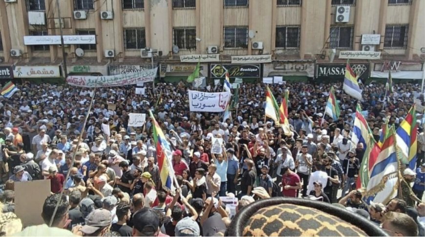 Irak: Imyigaragambyo y'abanya-Syria bamagana ubutegetsi bwa Perezida Bachar el-Assad ikomeje gufata indi ntera.