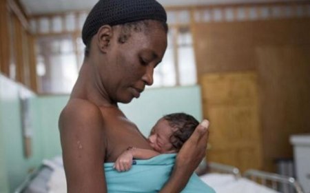 Ese gushyira mu gatuza umwana wavutse atageze igihe bifasha umwana n’umubyeyi?