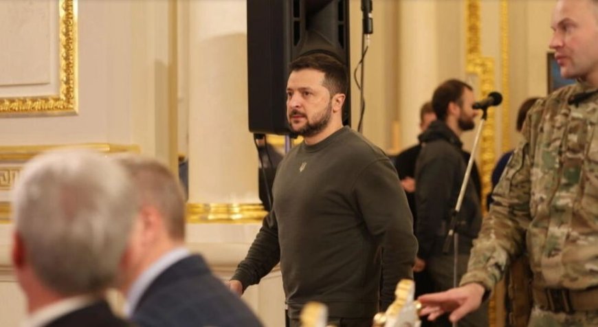 Ukraine: Political tensions against a backdrop of crumbling Western support and Russian assaults in Donbas