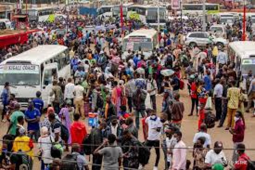 Umujyi wa Kigali washyizeho  ahantu hihariye ho gutegera imodoka mu minsi mikuru.