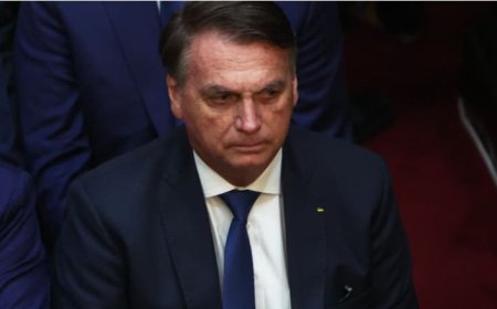 Uwahoze ari Perezida yasabwe guha passport Polisi nyuma yo kugerageza guhirika ubutegetsi.