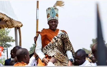 Umwami wo muri Uganda yimwe uburenganzira bwo kwinjira muri Namibia