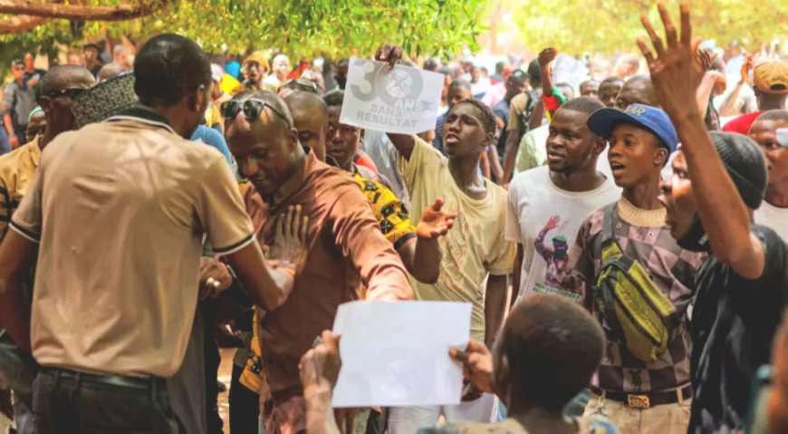 Ousted Political Leaders Challenge Dissolution of Parties